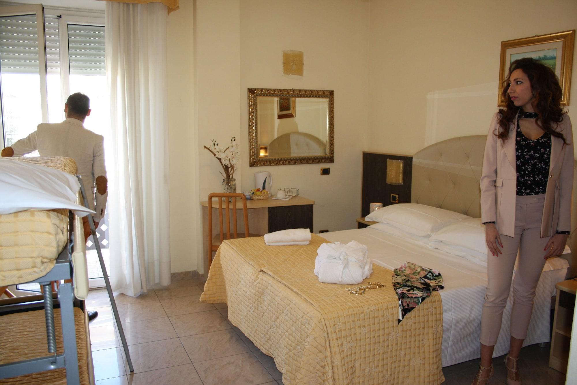 Hotel Gaston Ρίμινι Εξωτερικό φωτογραφία
