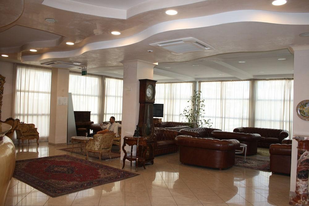 Hotel Gaston Ρίμινι Εξωτερικό φωτογραφία